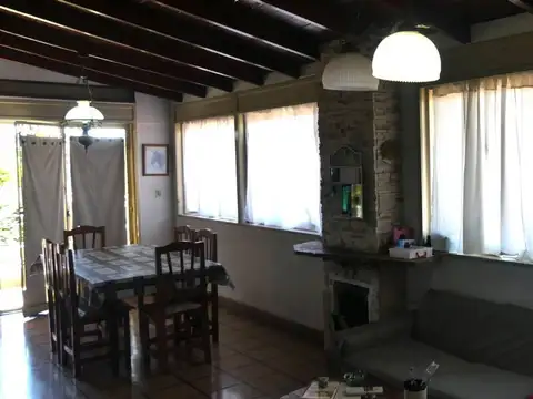Depto Tipo Casa en Venta en Caseros, USD 120.000