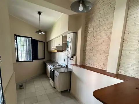 Departamento 4 ambientes con 1 baño