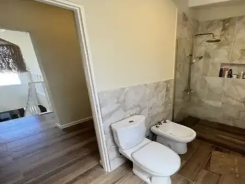 CASA EN VENTA EN SAN RAMON - PILAR