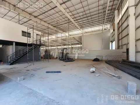 Galpon en Alquiler en Troncos del Talar, USD 5.600