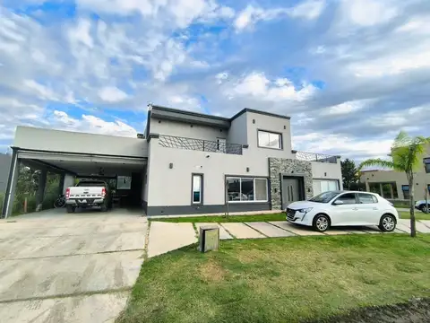 Casa en Venta de 6 dormitorios