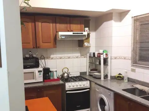 Av. de Mayo 1100, Piso 2