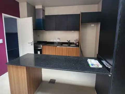 Moderna Casa 4 Amb con Quincho y Gran Terraza en Florida