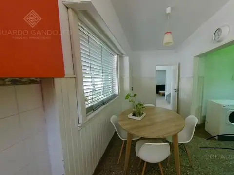 Casa 3 ambientes con 2 baños