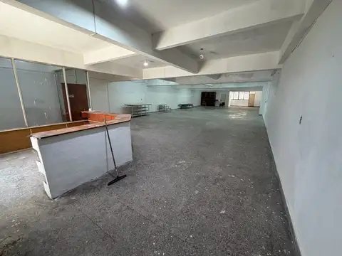 Av corrientes al 2100