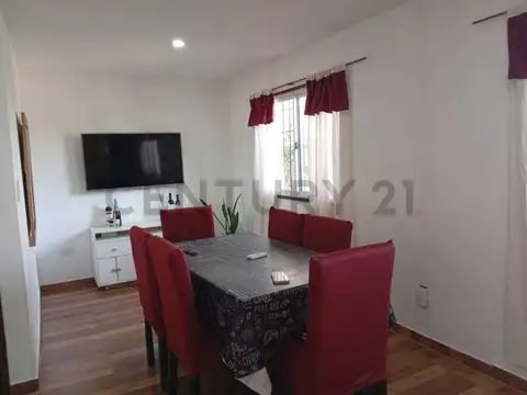 2 Casas Multifamiliar en Venta Benavídez