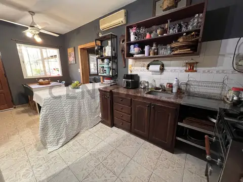 CASA EN BARRIO BELLO HORIZONTE - RICARDO ROJAS