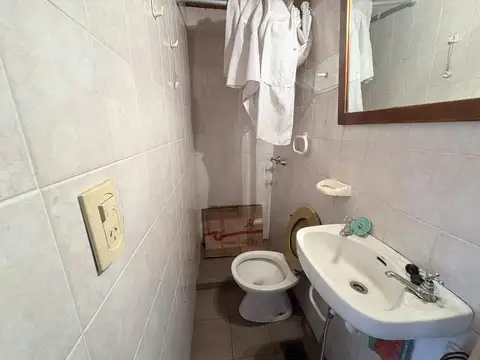 Casa 2 ambientes con 1 baño