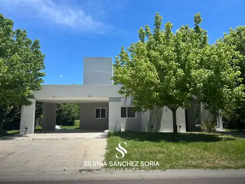 CASA 4 AMBIENTES EN VENTA SOFITEL LA RESERVA CARDALES
