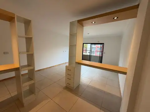 Riobamba 2300, Piso 2