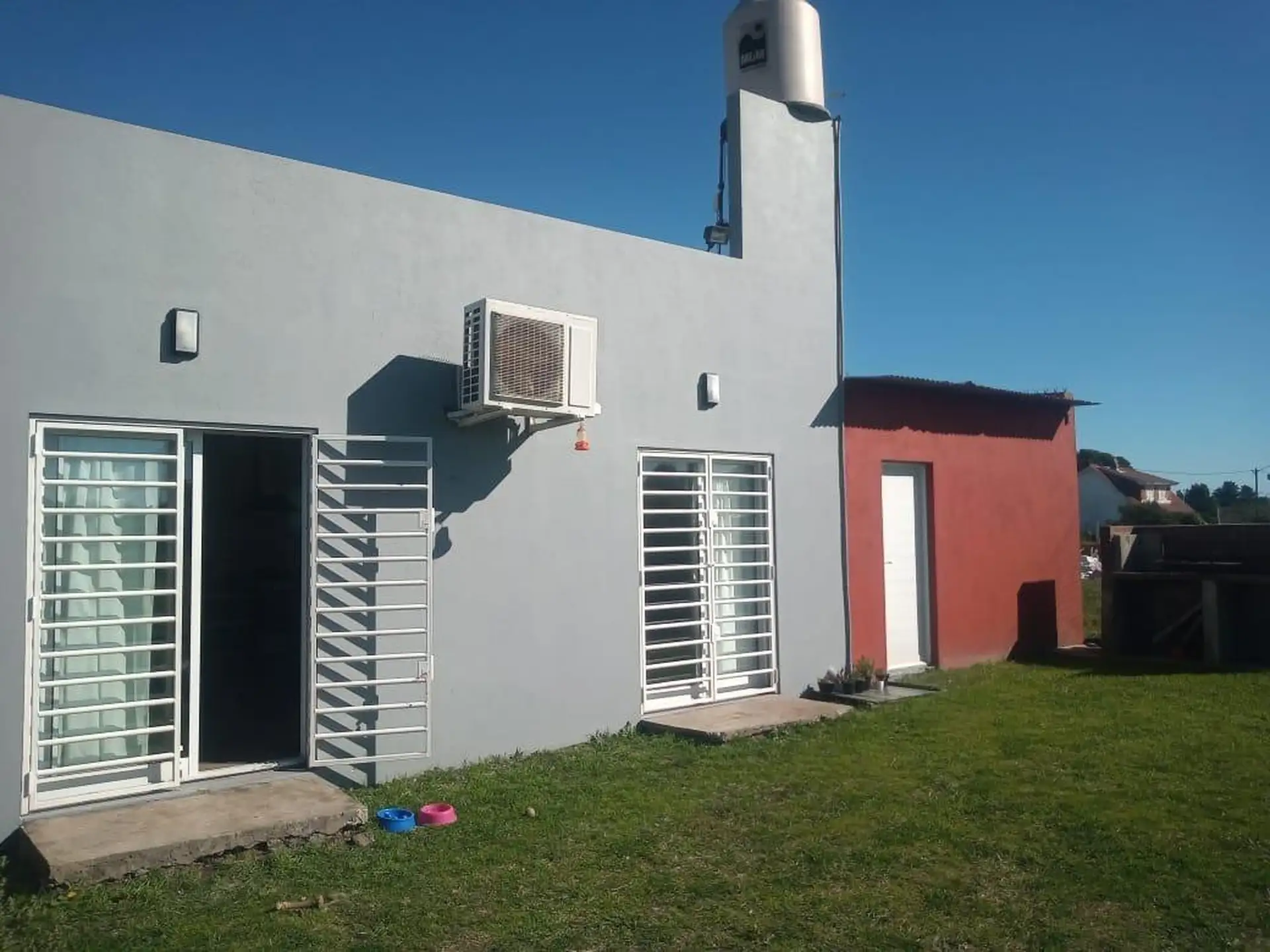 Casa de tres ambientes en El Marquesado