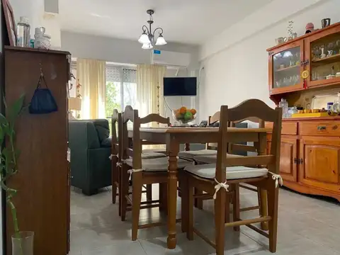 VENTA Departamento de 1 dormitorio, con balcón al frente - Barrio Echesortu