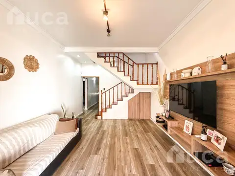 Casa en Venta con 1 cochera