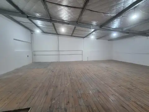 Mariano Boedo 200, Piso pb
