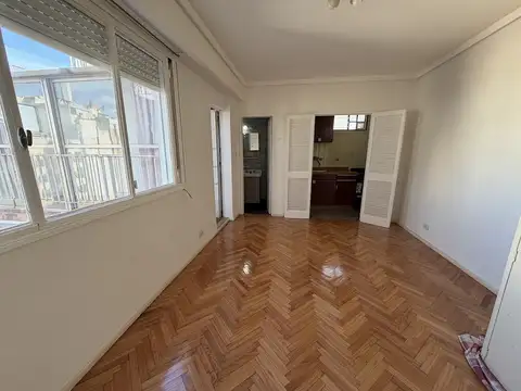 monoambiente con terraza techada