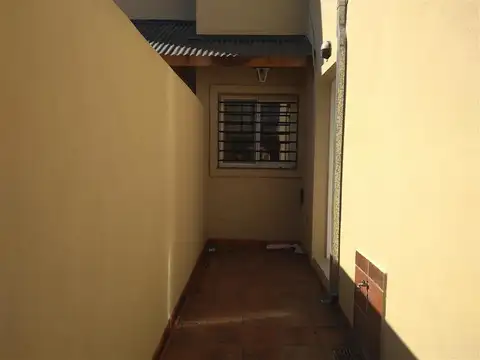 Depto Tipo Casa en Venta en Florida, USD 150.000