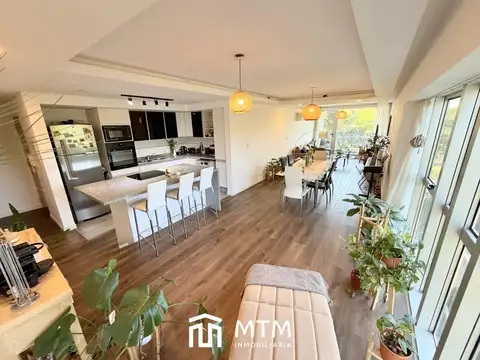 Departamento en Alquiler con 1 cocheras