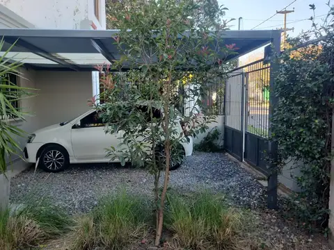 CASA ARGUELLO CORDOBA SOBRE AVENIDA NEPPER