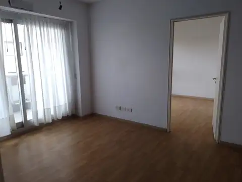 Departamento 2 Ambientes Vigilancia 24 horas.