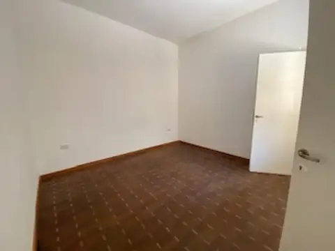 casa en alquiler de tres dormitorios