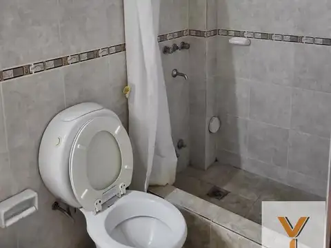 Departamento 18 ambientes con 6 baños