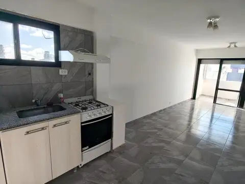 San Juan 2500, Piso 8°