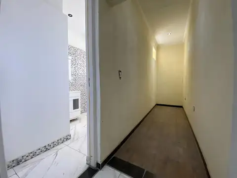 Depto Tipo Casa en Alquiler con 2 cocheras