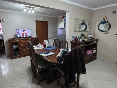 Casa en Venta en Caseros, USD 180.000