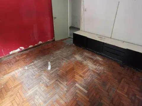 Depto Tipo Casa en Venta 60 años