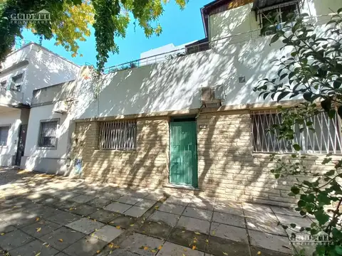 Casa en Venta 4 ambientes con terraza y Quincho - Coghlan
