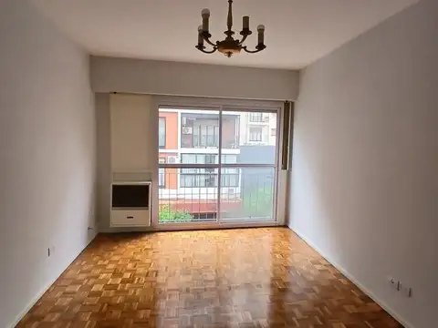 Monoambiente luminoso con... todo cerca! en pleno Caballito