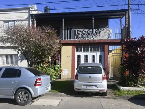 SE VENDE PROPIEDAD CASA PB  DEPARTAMENTO PA