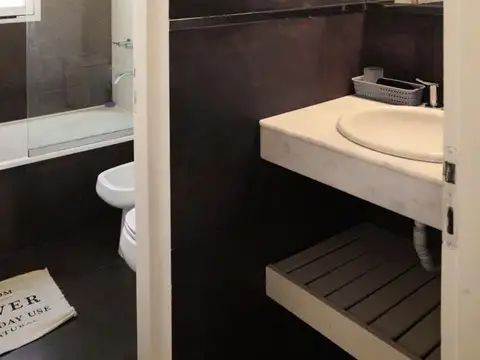 DIVINA CASA EN UNA PLANTA CON PISCINA EN  COSTA ESMERALDA.