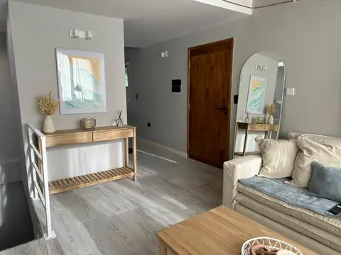 Depto Tipo Casa en Venta en Costa Del Este, USD 125.000