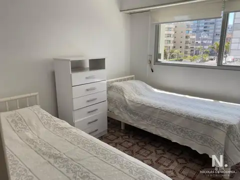 Departamento en Venta en Península, USD 225.000