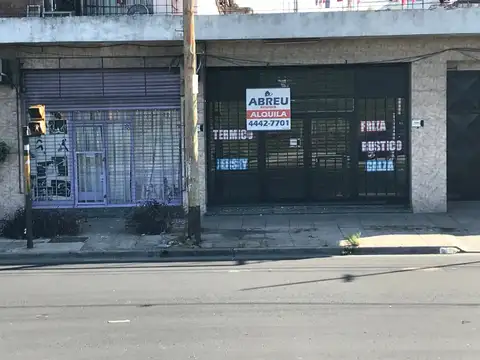 CASA  GALPONES  LOCALES