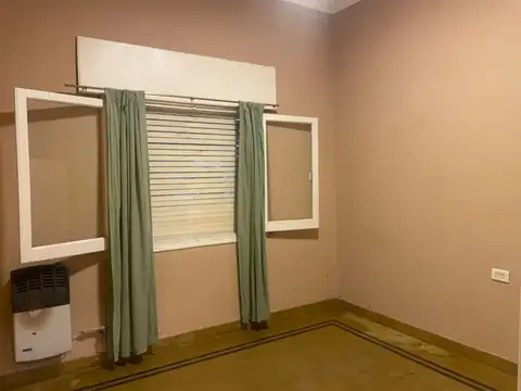 Casa en Venta en Alberdi, USD 80.000