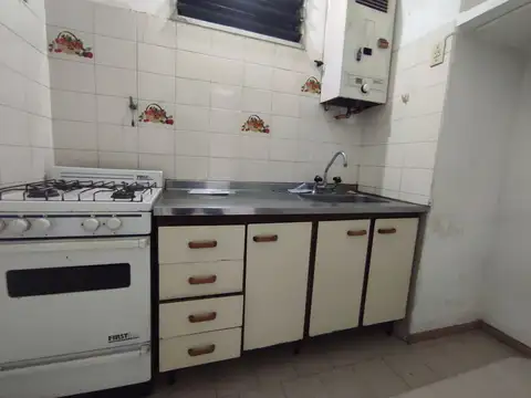 VENTA DEPARTAMENTO  3 AMBIENTES EN CIUDADELA