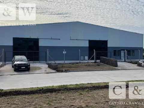 Depósito a Estrenar de 1.200 m2 en el Parque Industrial Ruta 6 KM 180