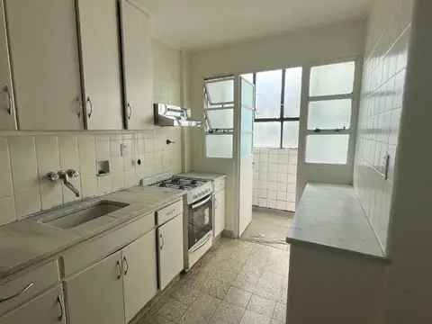 Departamento 3 ambientes con 2 baños