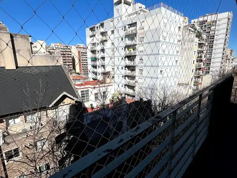 DEPTO SEMIPISO 3 AMB Y DEP AL FTE - CONGRESO