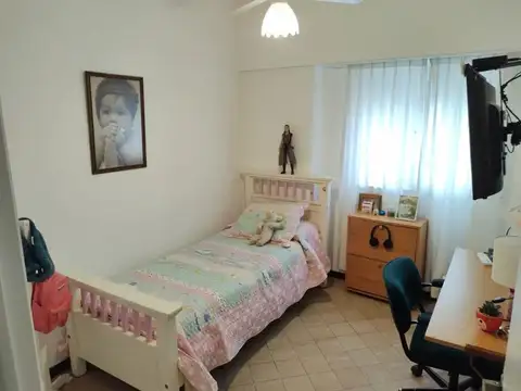 Departamento 5 ambientes con 4 baños