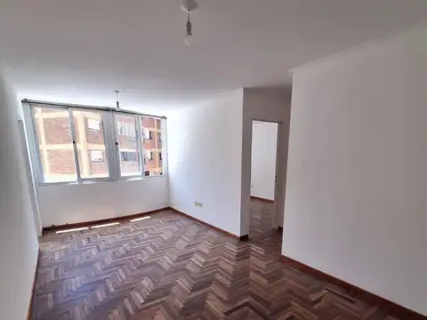 Av Poeta Leopoldo Lugones 100, Piso 7