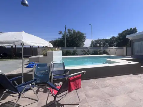 Casa en Venta en Bahia Blanca, USD 590.000