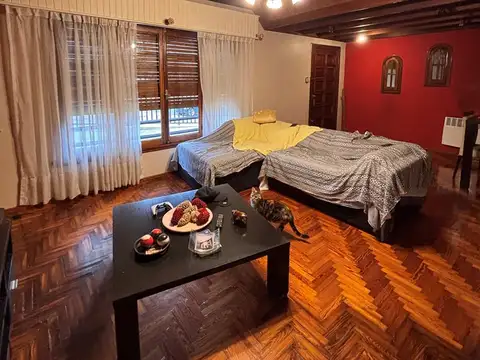 Casa 3 ambientes con piscina sobre lote propio con pileta en Venta en Boulogne/Villa Adelina
