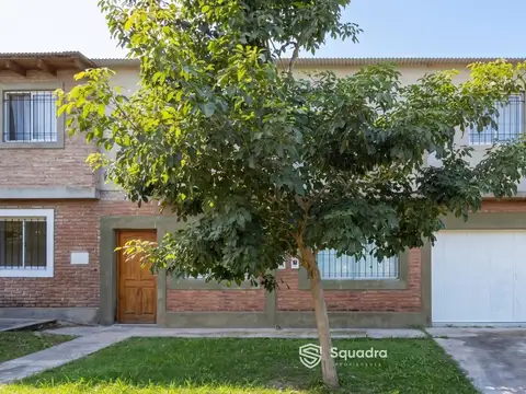 ALQUILER - Casa de dos dormitorios en P.A. Amueblada - Ibarlucea.