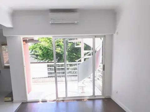 Aristóbulo Del Valle 2300, Piso 2