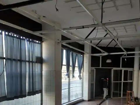 LOCAL EN ALQUILER S/PEATONAL BELGRANO ESQUINA F.GONZALEZ
