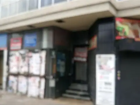 Local en Alquiler en General San Martín, $ 2.300.000
