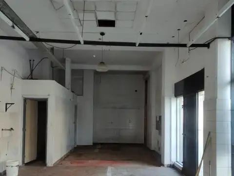 Local en Alquiler en General San Martín, $ 2.300.000